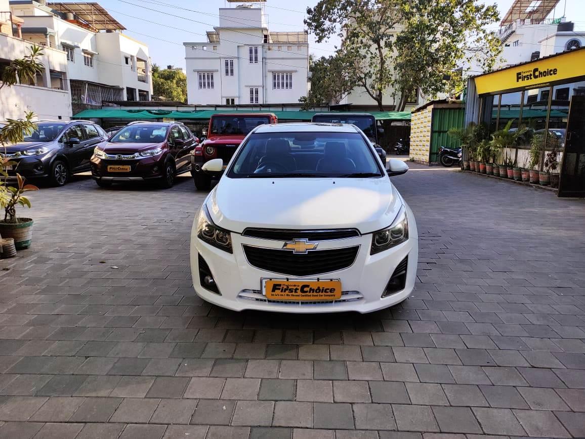 2015 शेव्रोले क्रूज़ 2.0 LTZ AT BS4 2015 शेव्रोले क्रूज़ 2.0 LTZ AT BS4