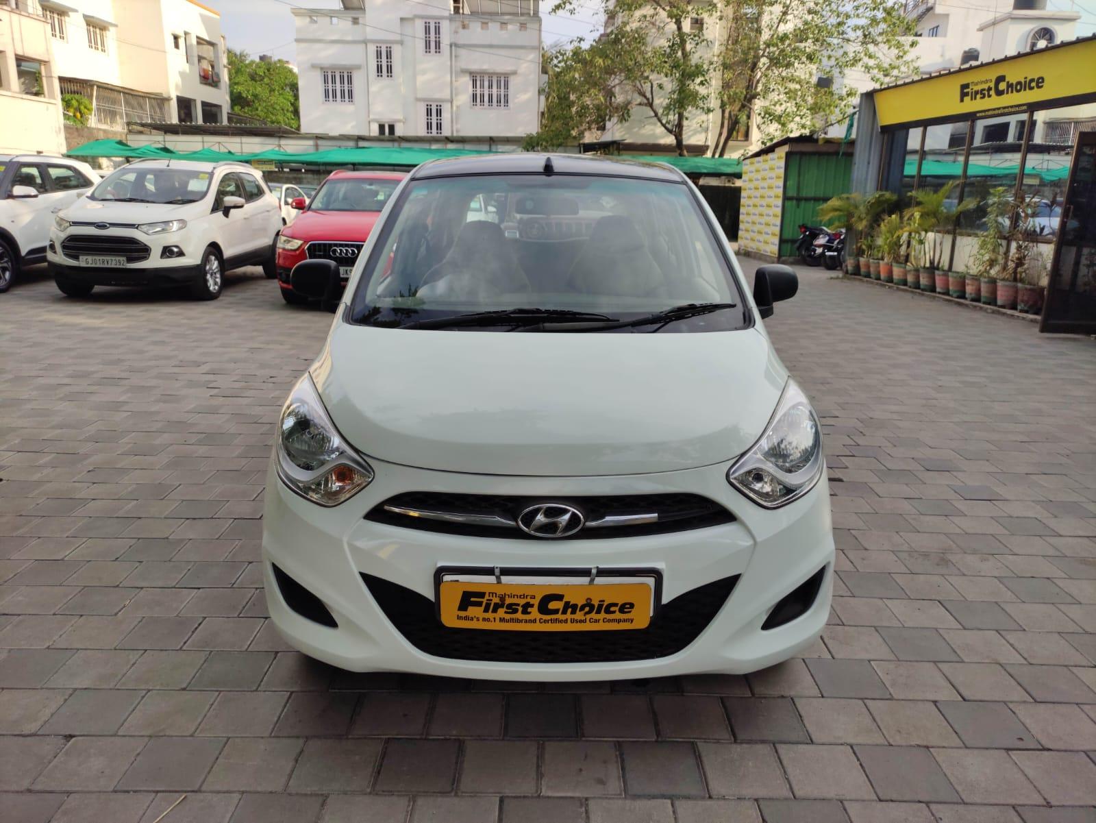 2011 ह्युंडई आई10 Era 1.1 iRDE2 2011 ह्युंडई आई10 Era 1.1 iRDE2