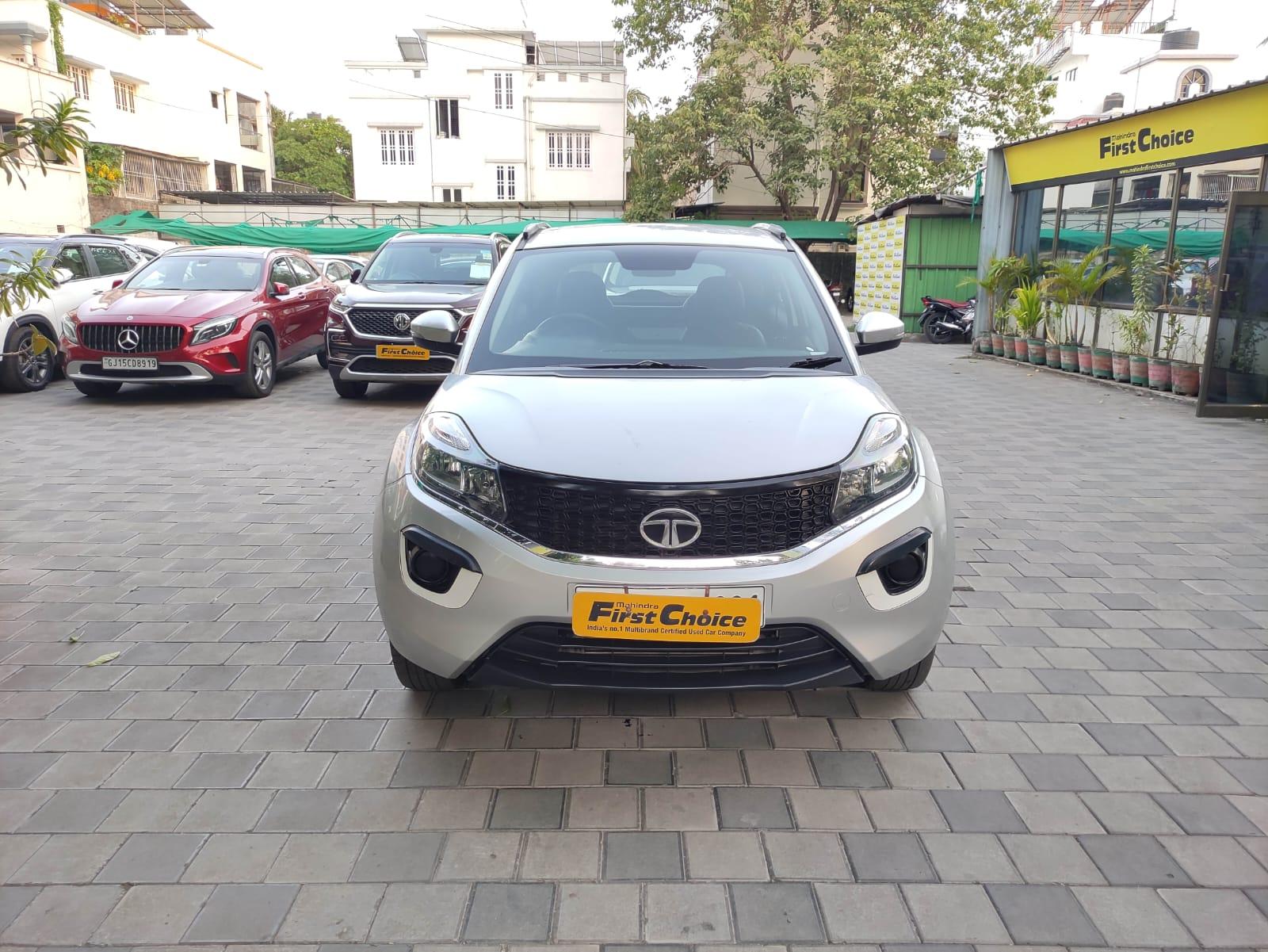 2017 टाटा नेक्सन Revotorq XT 2017 टाटा नेक्सन Revotorq XT