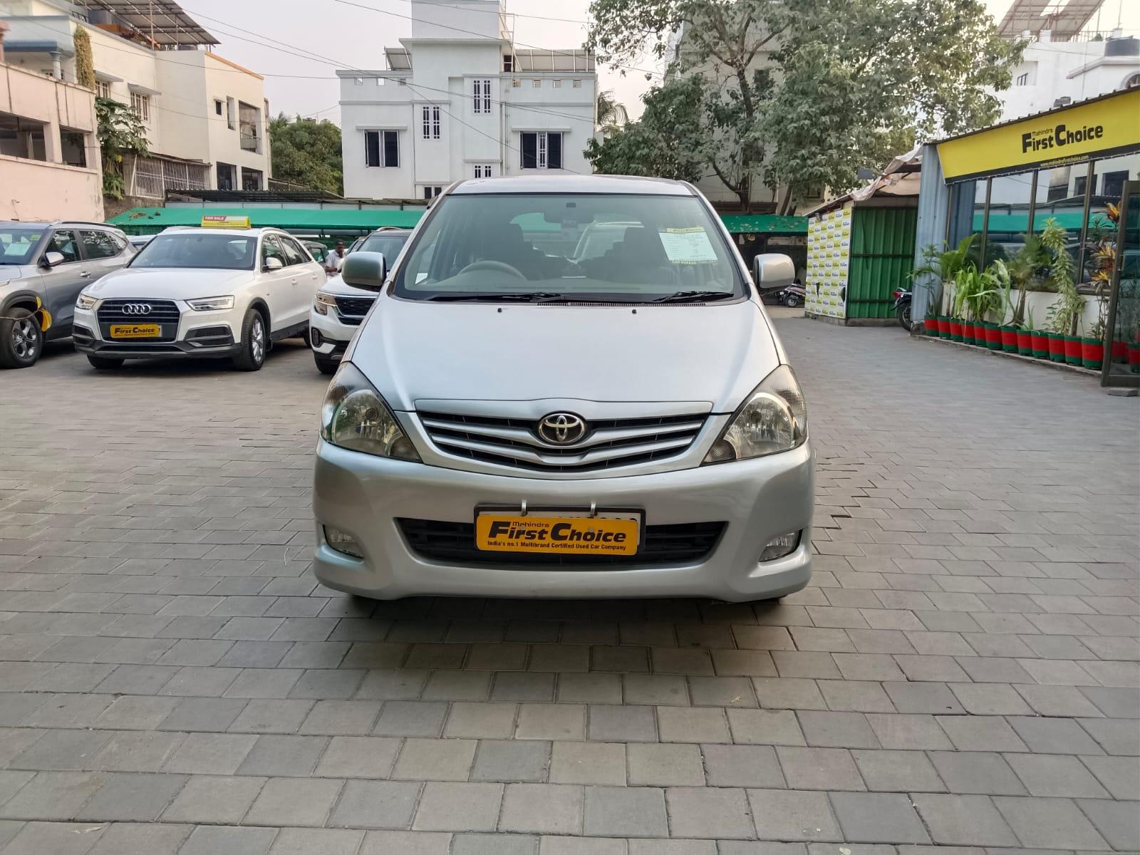 2009 टोयोटा इनोवा 2.5 G4 2009 टोयोटा इनोवा 2.5 G4