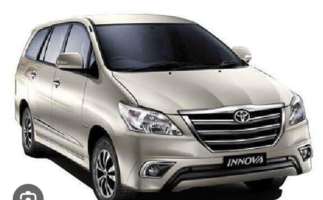 2014 टोयोटा इनोवा 2.5 Z 7 STR BS-III 2014 टोयोटा इनोवा 2.5 Z 7 STR BS-III