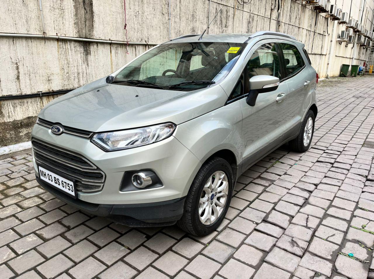 2014 फोर्ड इकोस्पोर्ट 1.0L Petrol Ecoboost Titanium 2014 फोर्ड इकोस्पोर्ट 1.0L Petrol Ecoboost Titanium