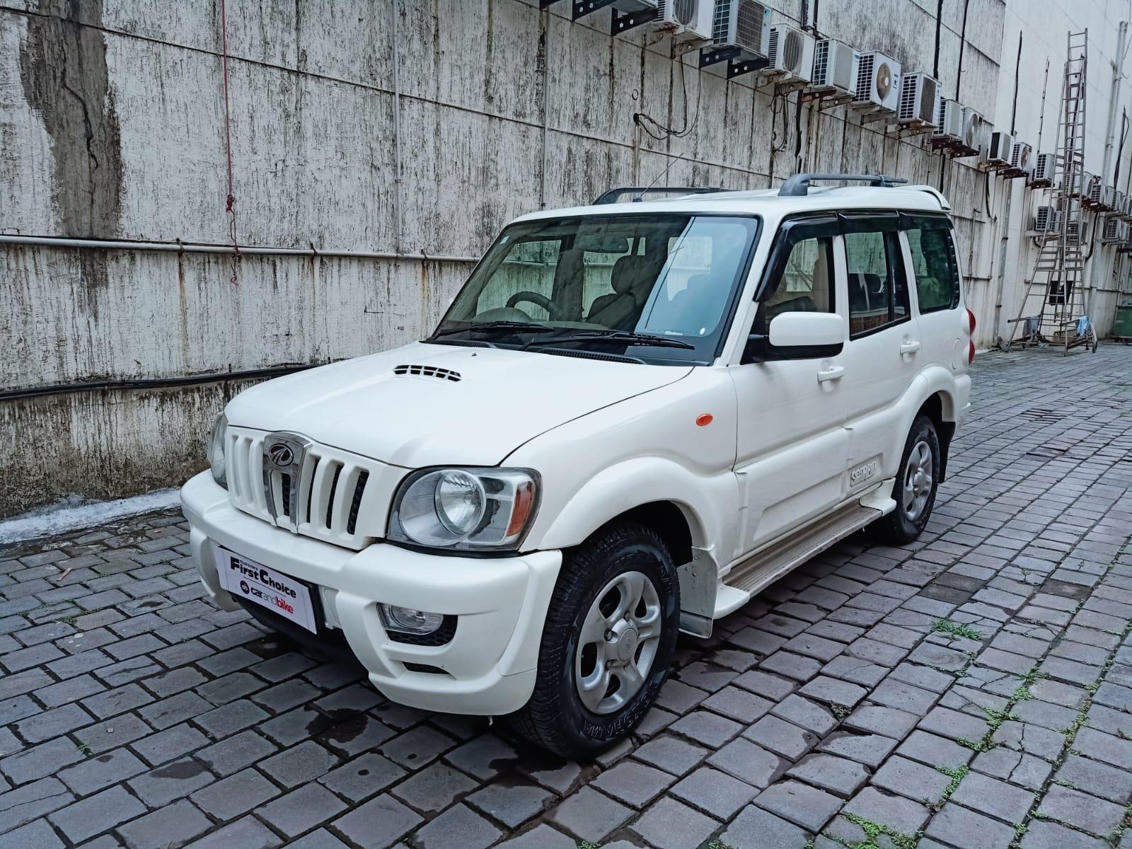 2013 महिंद्रा स्कॉर्पियो SLE BS 3 2013 महिंद्रा स्कॉर्पियो SLE BS 3