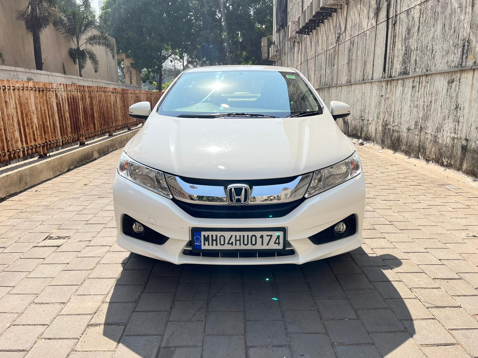 2016 होंडा सिटी V MT Petrol BS IV 2016 होंडा सिटी V MT Petrol BS IV