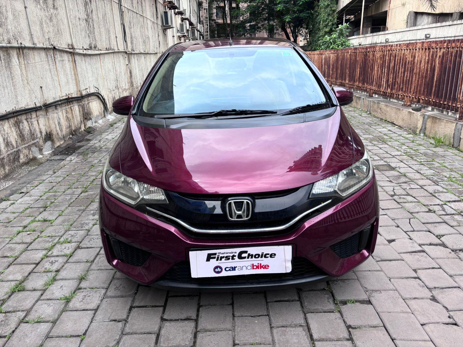 2015 होंडा जैज़ S MT Petrol 2015 होंडा जैज़ S MT Petrol