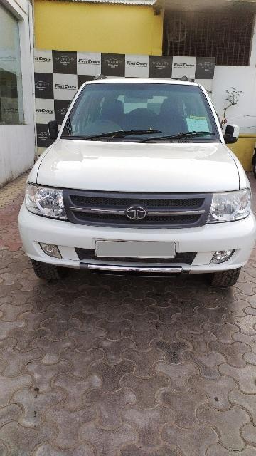 2011 टाटा सफारी DICOR 2.2 EX BS4 2011 टाटा सफारी DICOR 2.2 EX BS4