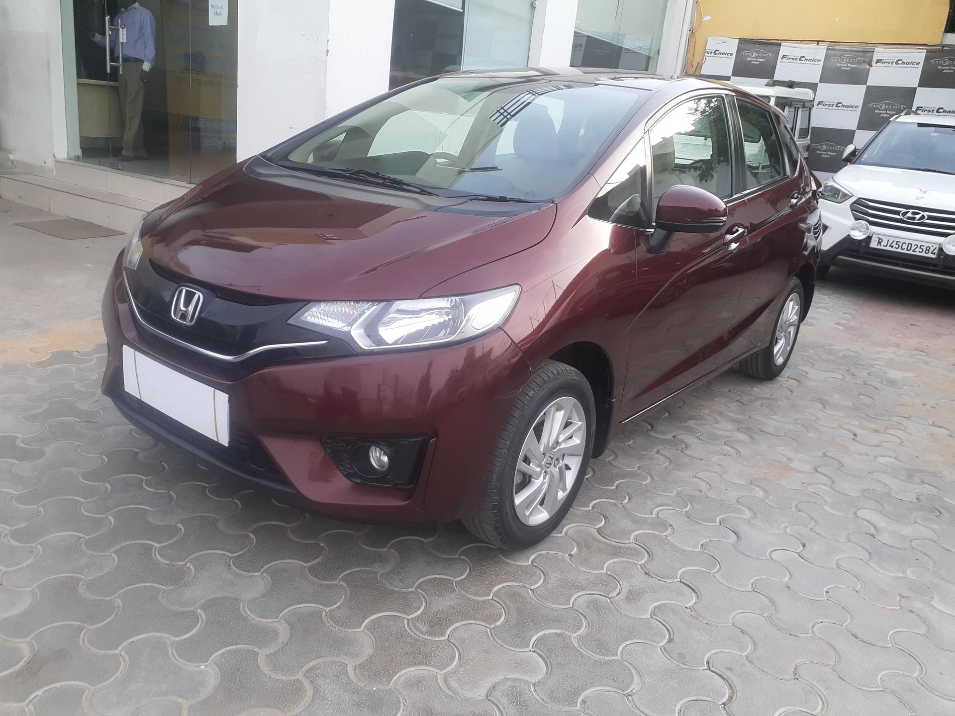 2018 होंडा जैज़ V MT Petrol BS IV 2018 होंडा जैज़ V MT Petrol BS IV