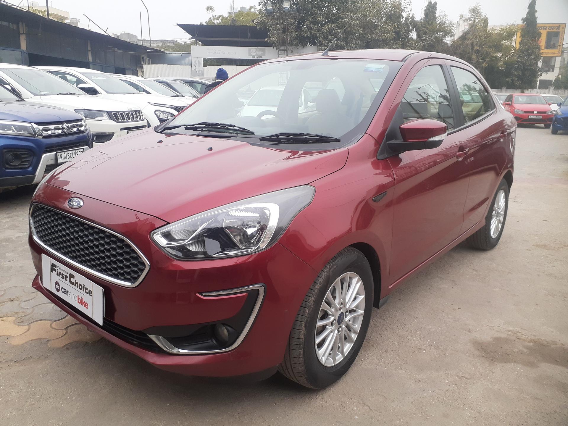 2018 फोर्ड फीगो एस्पायर 1.5D Titanium MT BS IV 2018 फोर्ड फीगो एस्पायर 1.5D Titanium MT BS IV