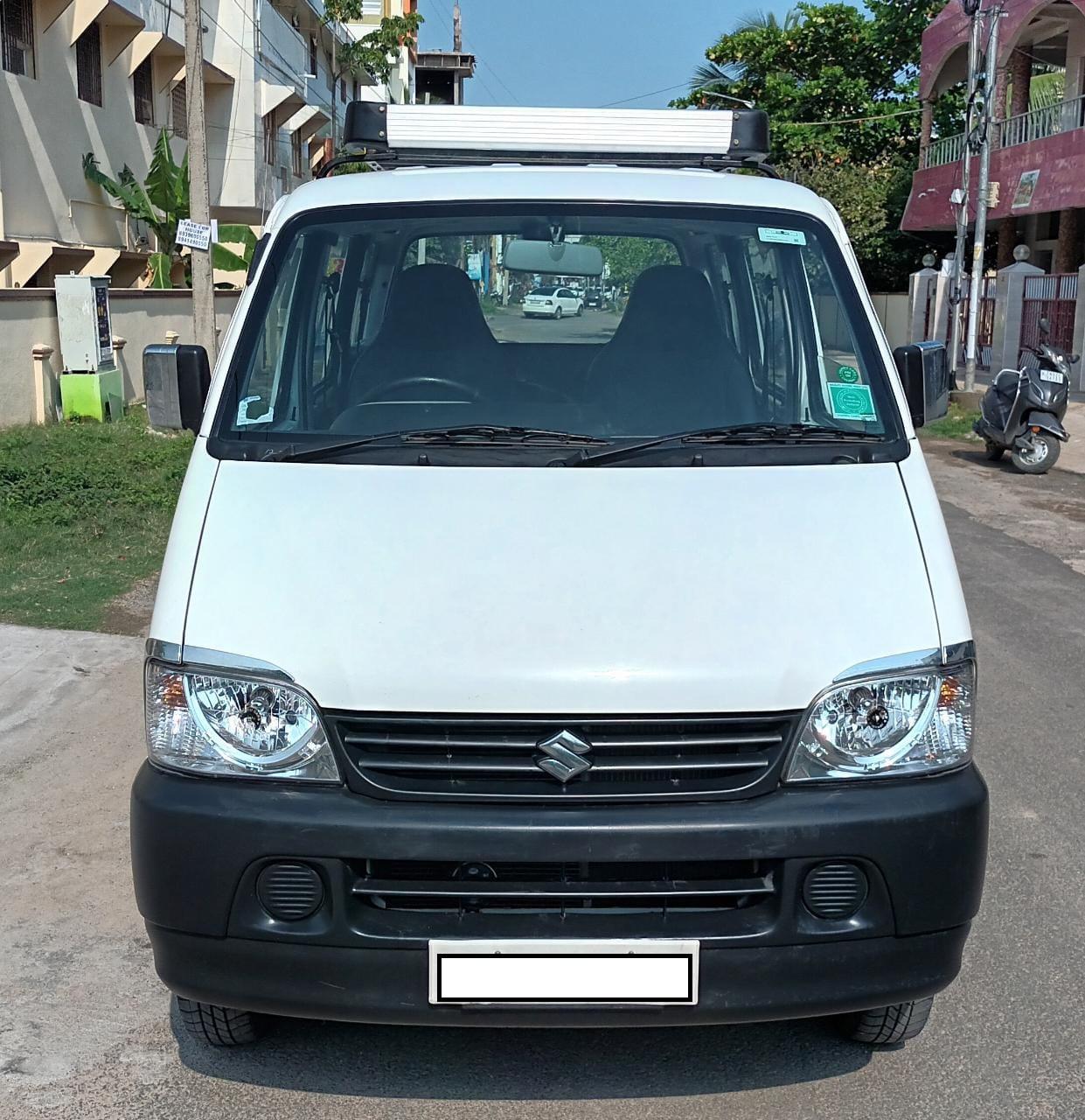 2017 मारुति सुजुकी इको 5-Seater BS IV 2017 मारुति सुजुकी इको 5-Seater BS IV