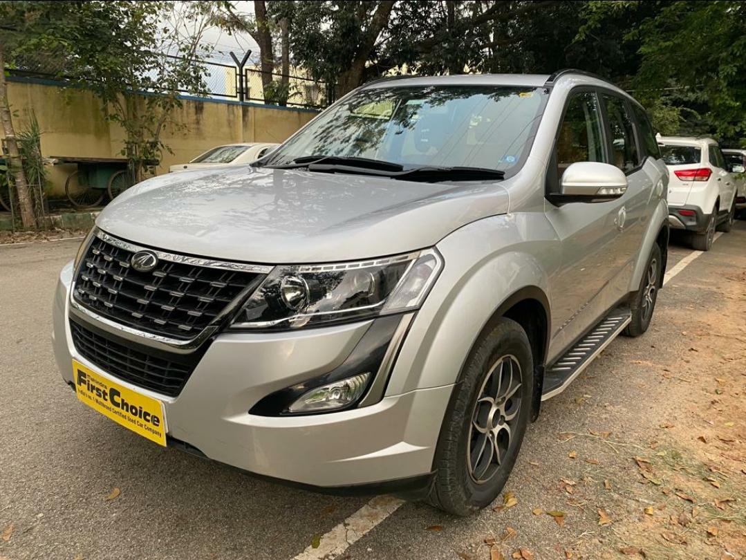 2018 महिंद्रा एक्सयूवी500 W7 BS IV 2018 महिंद्रा एक्सयूवी500 W7 BS IV