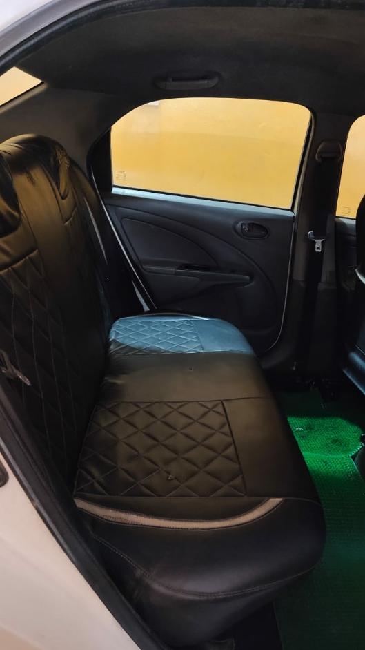 2013 टोयोटा इटिऑस GD 2013 टोयोटा इटिऑस GD