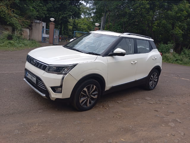 View Mahindra XUV300 Image 1 Used Mahindra XUV300 Image 1