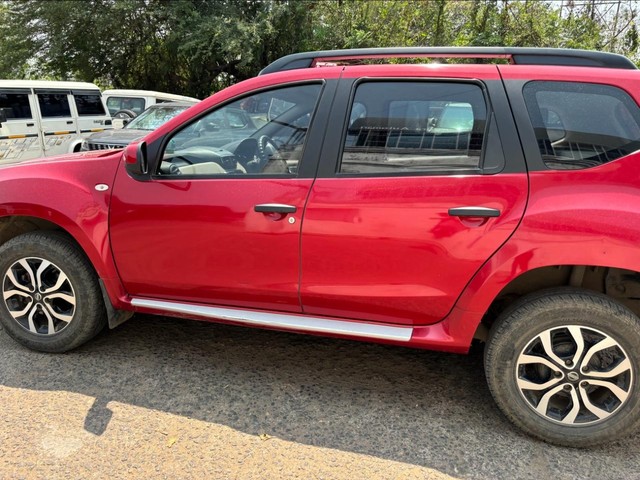 View Nissan Terrano Image 4 Used Nissan Terrano Image 4