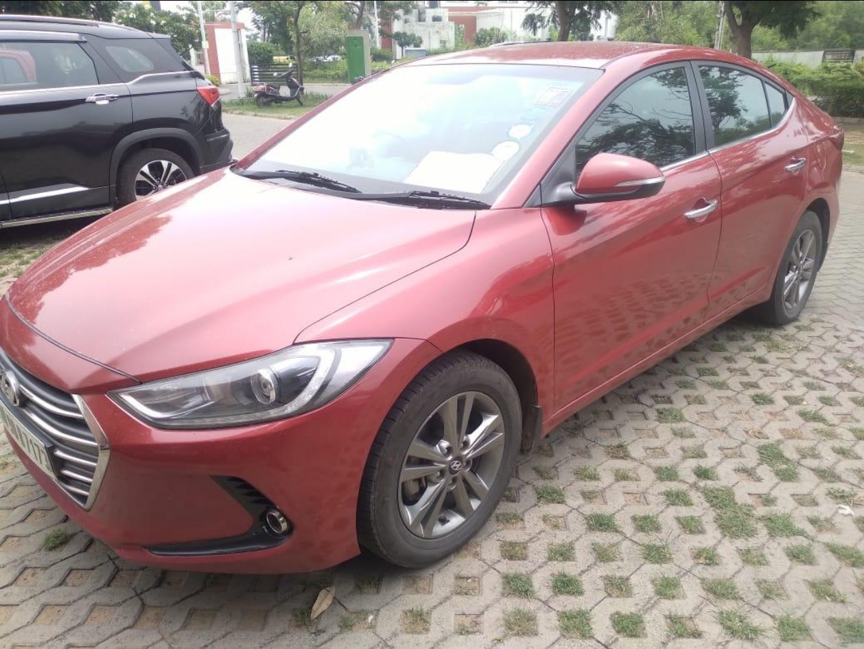 View 2016 Hyundai Elantra 1.6 CRDi SX Image 1 Used 2016 Hyundai Elantra 1.6 CRDi SX Image 1