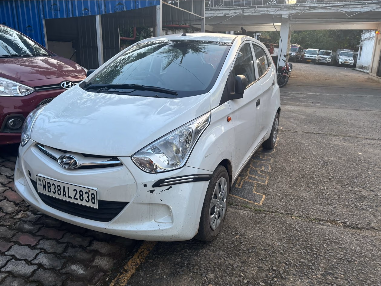 View 2017 Hyundai EON Magna Plus Image 1 Used 2017 Hyundai EON Magna Plus Image 1