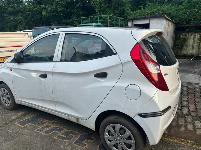 View Hyundai EON Image 4 Used Hyundai EON Image 4