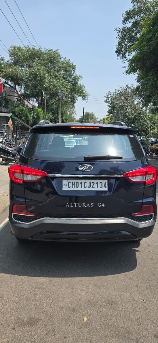 View Mahindra Alturas G4 Image 2 Used Mahindra Alturas G4 Image 2