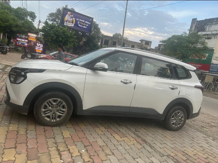 Used 2024 Kia Carens Used 2024 Kia Carens