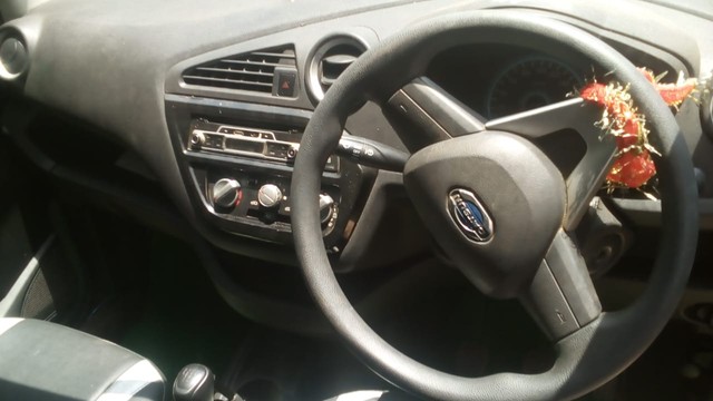 View Datsun Redi GO Image 14 Used Datsun Redi GO Image 14