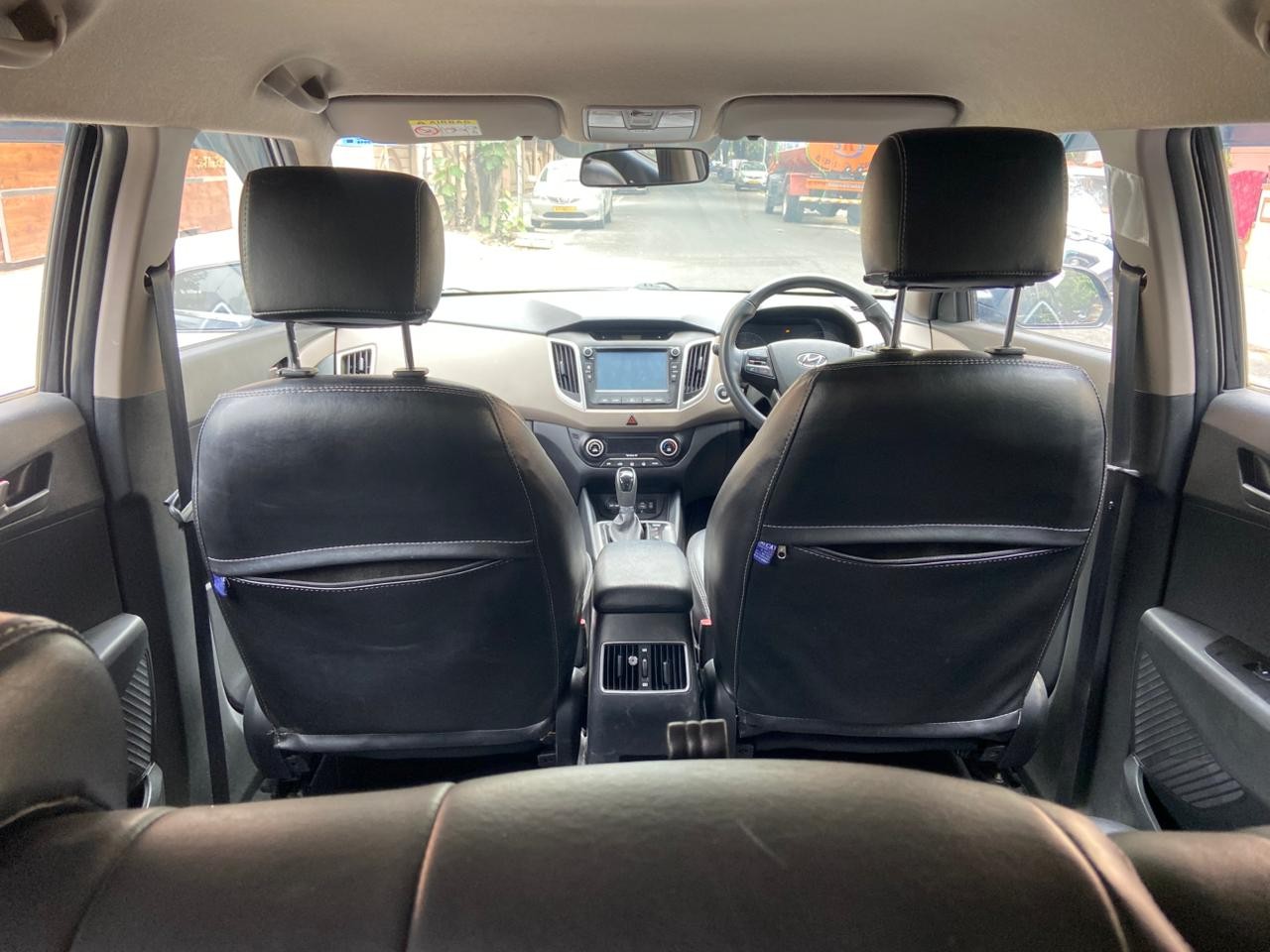 View 2018 Hyundai Creta 1.6 SX Plus Petrol AT Image 12 Used 2018 Hyundai Creta 1.6 SX Plus Petrol AT Image 12