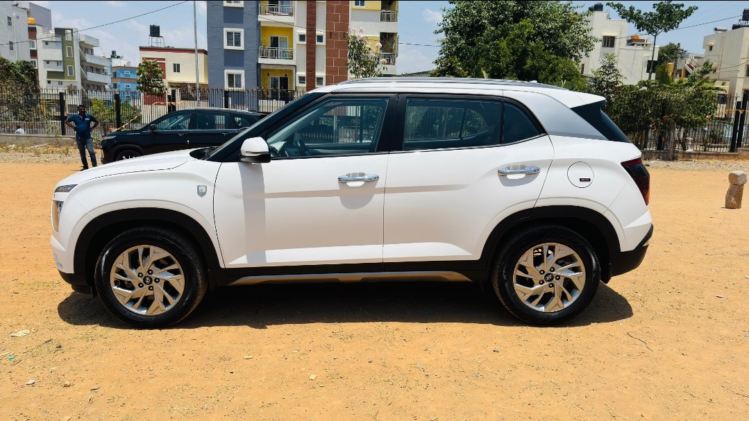 View 2022 Hyundai Creta SX MT Diesel Image 4 Used 2022 Hyundai Creta SX MT Diesel Image 4