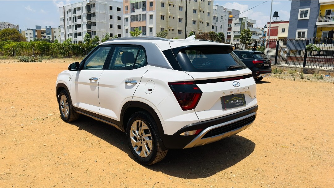View 2022 Hyundai Creta SX MT Diesel Image 6 Used 2022 Hyundai Creta SX MT Diesel Image 6