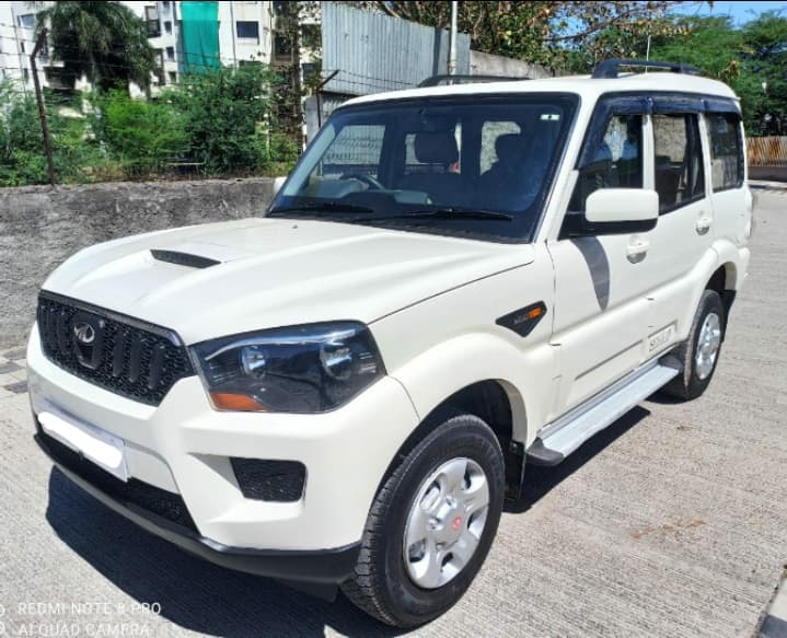 2015 महिंद्रा स्कॉर्पियो S2 2WD 2015 महिंद्रा स्कॉर्पियो S2 2WD