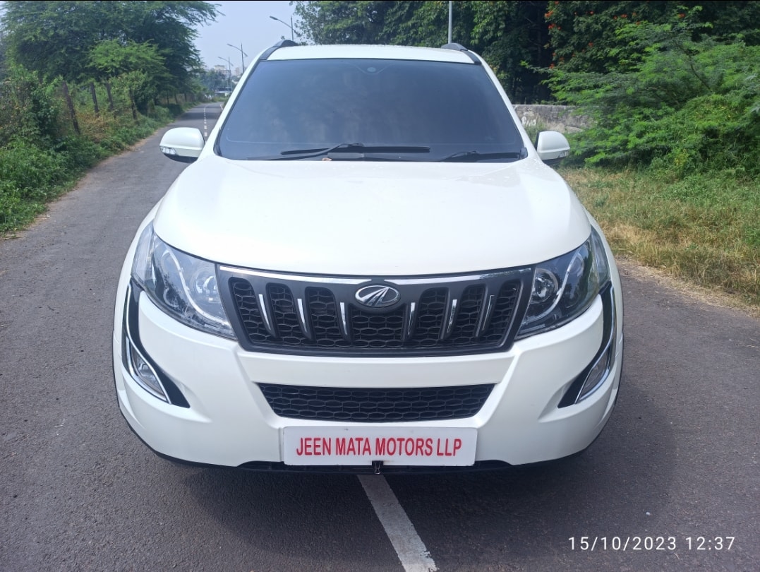 XUV500 image 2 XUV500 image 2