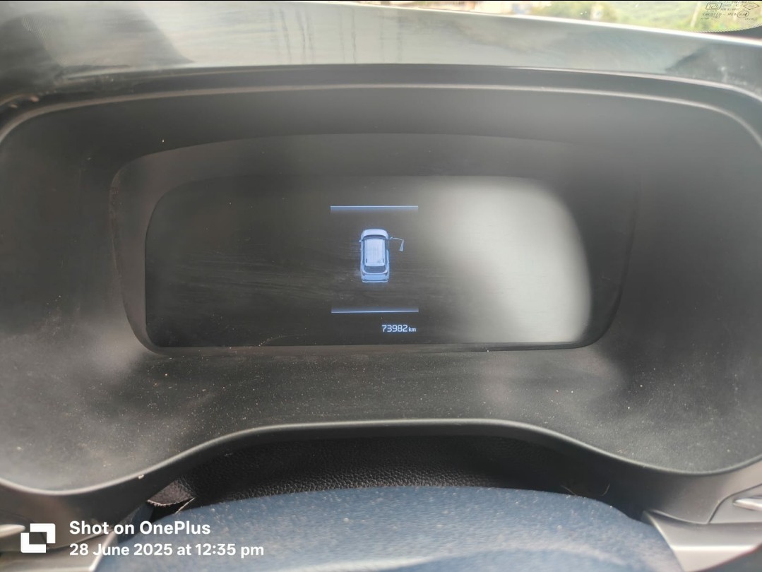 View 2022 Kia Carens Luxury Plus 1.5 AT Diesel 7 STR Image 13 Used 2022 Kia Carens Luxury Plus 1.5 AT Diesel 7 STR Image 13