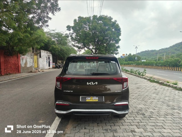 View Kia Carens Image 3 Used Kia Carens Image 3