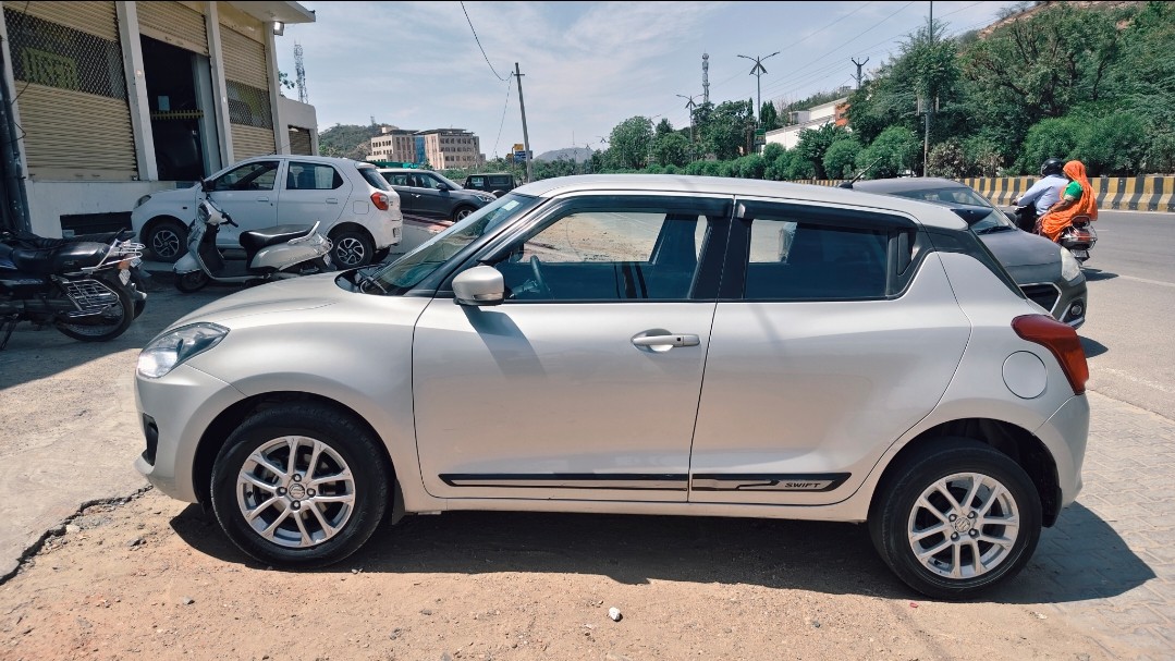 View 2022 Maruti Suzuki Swift ZXI BS IV Image 4 Used 2022 Maruti Suzuki Swift ZXI BS IV Image 4