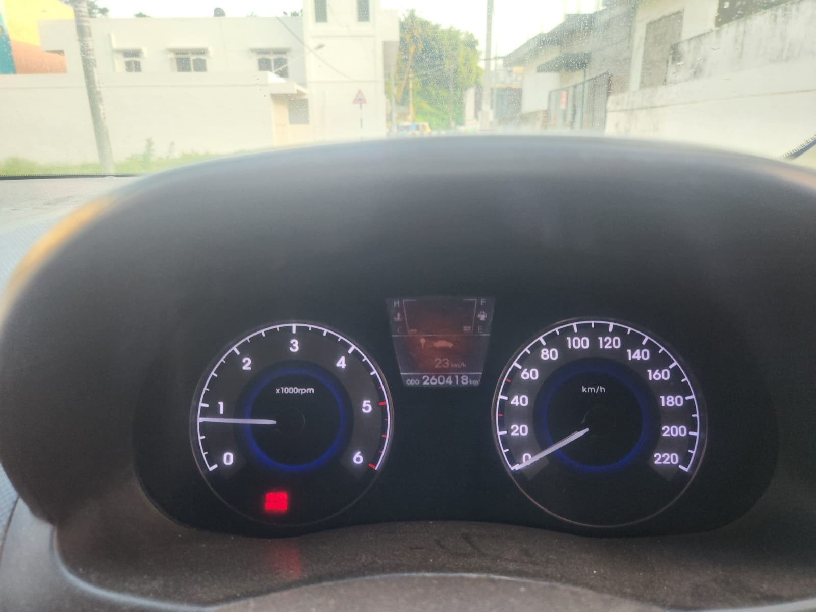 View 2011 Hyundai Fluidic Verna 1.6 CRDI Image 13 Used 2011 Hyundai Fluidic Verna 1.6 CRDI Image 13