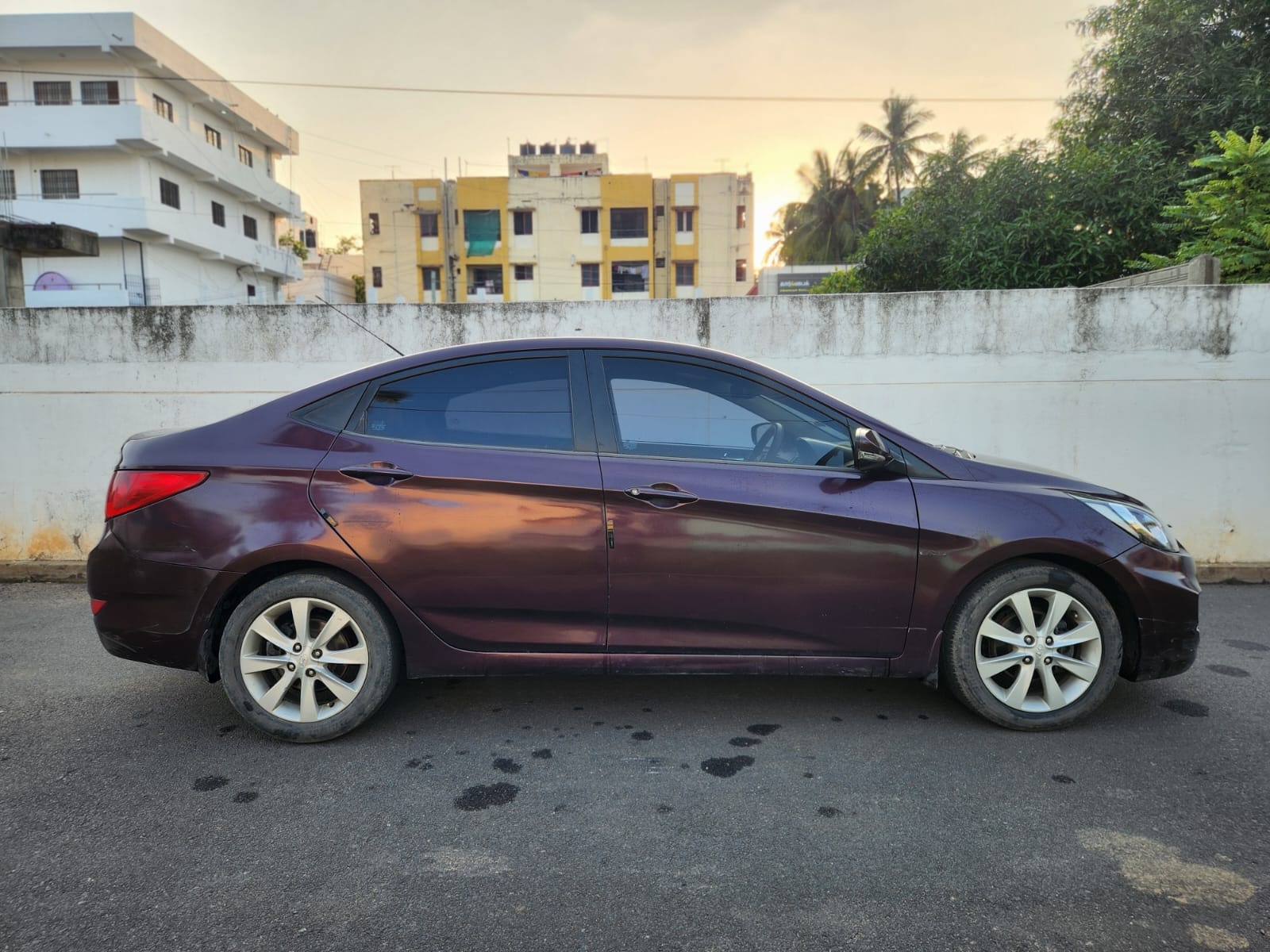 View 2011 Hyundai Fluidic Verna 1.6 CRDI Image 8 Used 2011 Hyundai Fluidic Verna 1.6 CRDI Image 8