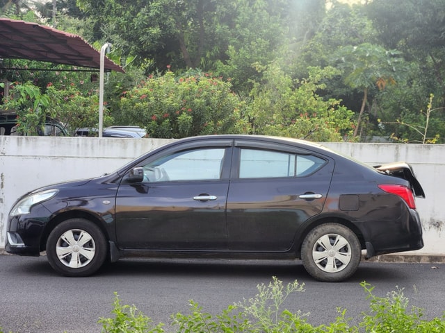 View Nissan Sunny Image 9 Used Nissan Sunny Image 9
