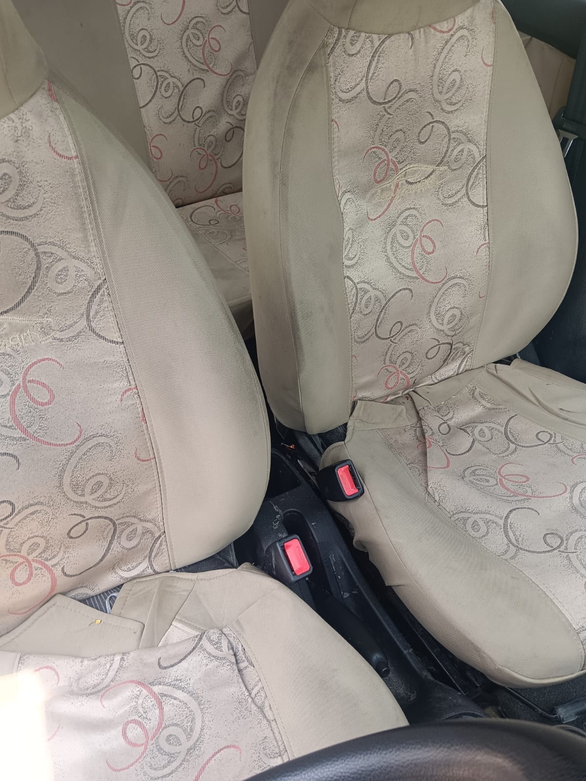 View 2012 Hyundai EON D-Lite Image 16 Used 2012 Hyundai EON D-Lite Image 16