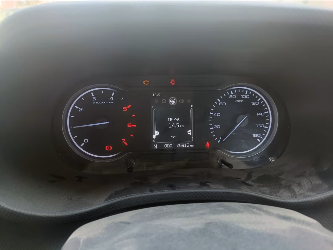 Used 2021 Mahindra Bolero Neo Used 2021 Mahindra Bolero Neo