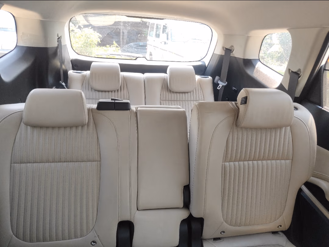View 2025 Kia Carens Clavis HTK 1.5 Diesel Image 12 Used 2025 Kia Carens Clavis HTK 1.5 Diesel Image 12