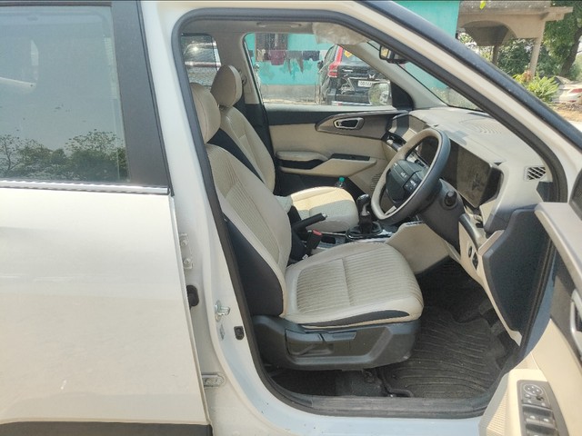View Kia Carens Clavis Image 16 Used Kia Carens Clavis Image 16