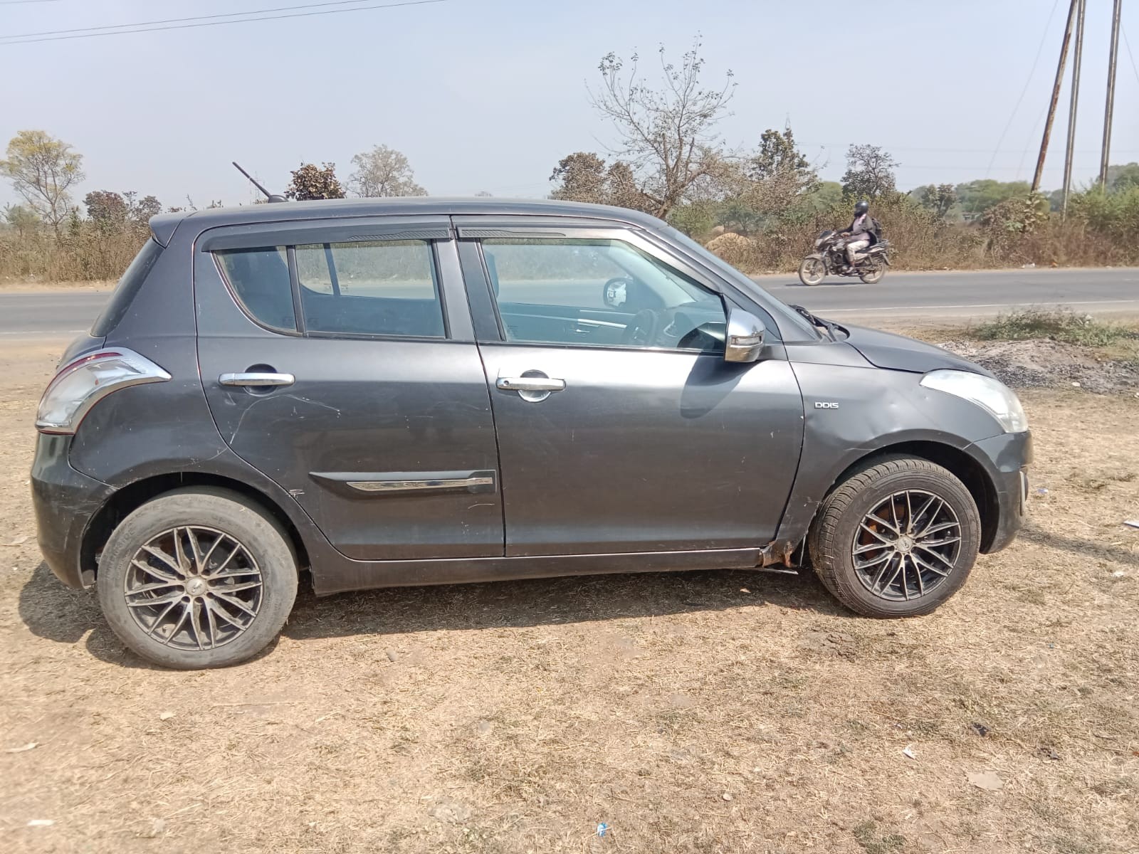 View 2017 Maruti Suzuki Swift VDI Image 5 Used 2017 Maruti Suzuki Swift VDI Image 5