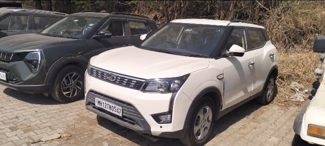 View Mahindra XUV300 Image 1 Used Mahindra XUV300 Image 1