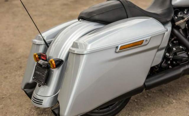 Street Glide Special Tail