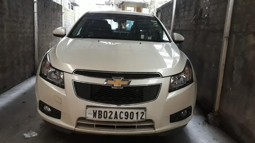 2013 शेव्रोले क्रूज़ 2.0 LTZ MT BS4 2013 शेव्रोले क्रूज़ 2.0 LTZ MT BS4