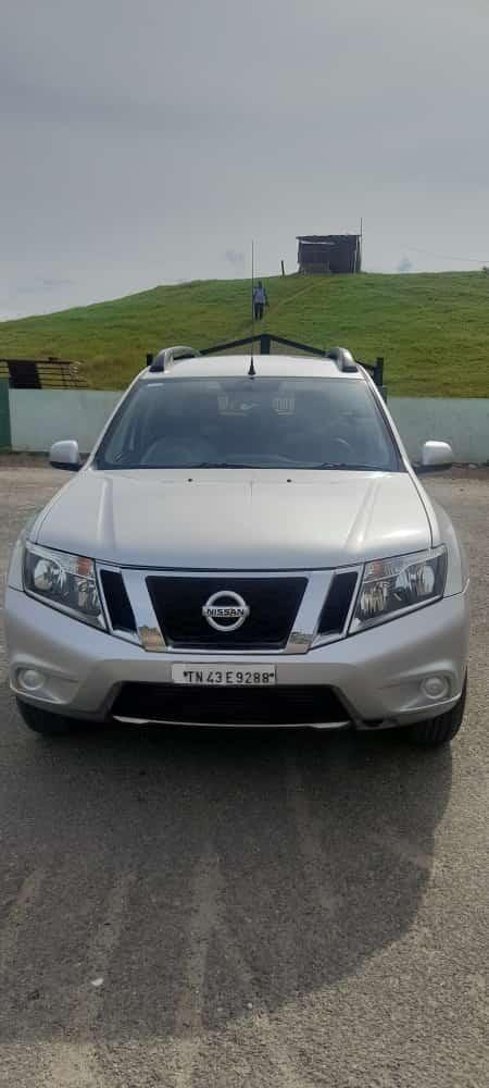 2020 निसान टेरानो XE D 2020 निसान टेरानो XE D