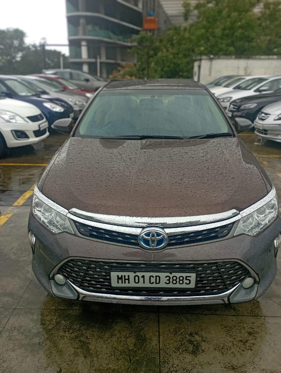 2015 टोयोटा कैमरी Hybrid BS IV 2015 टोयोटा कैमरी Hybrid BS IV