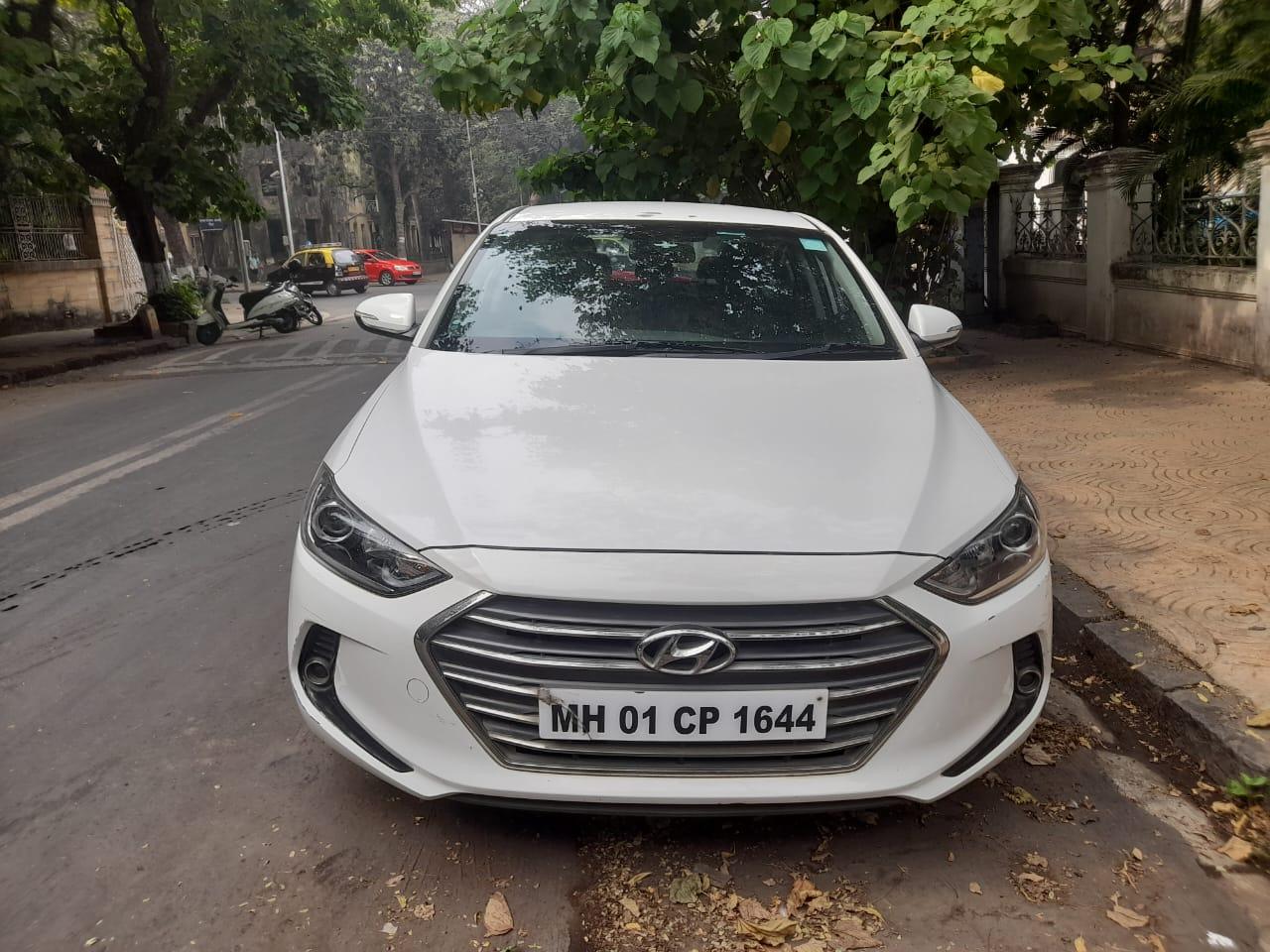 2017 ह्युंडई इलैंट्रा 2.0 MPI SX BS IV 2017 ह्युंडई इलैंट्रा 2.0 MPI SX BS IV