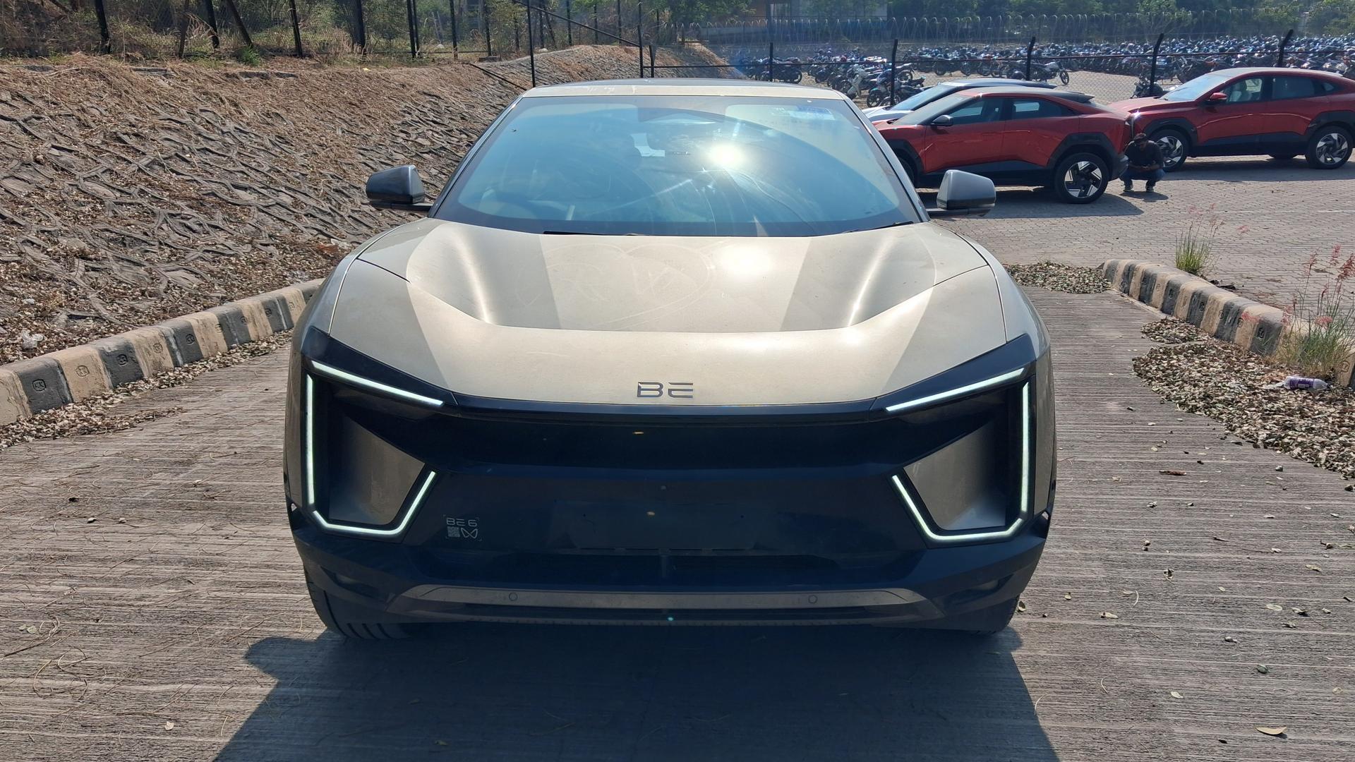 2025 महिंद्रा बी 6इ Pack Three 79 kWh NCH 2025 महिंद्रा बी 6इ Pack Three 79 kWh NCH